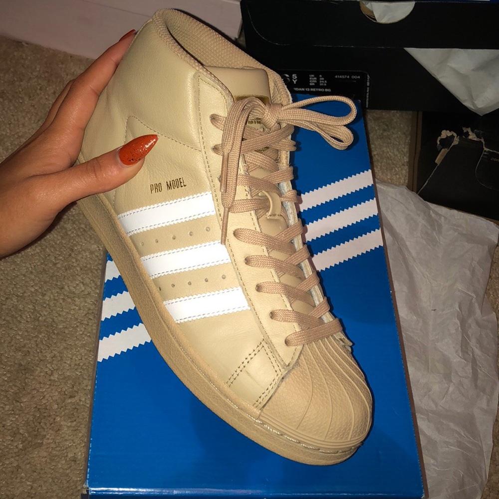 Adidas pro - Picture 2 of 3